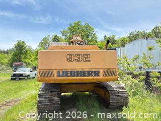 MaxSold Auction: Two Liebherr 932 Excavators  - Ottawa (Ontario, Canada) SELLER MANAGED Downsizing Online Auction -  Mackey