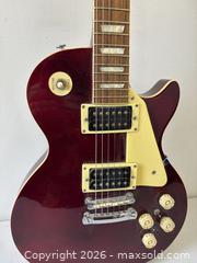 MaxSold Auction: Epiphone Jeff Beck 1954  Guitar Les Paul Ox blood finish  - Toronto (Ontario, Canada) PARTNER MANAGED Reseller Online Auction - Railside Road
