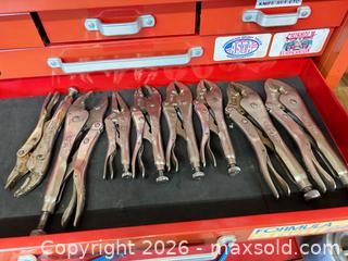 MaxSold Auction: Irwin VISE-GRIP Locking Pliers Set, Chrome-Plated Steel - Mapleton (Ontario, Canada) PARTNER MANAGED Downsizing Online Auction - Wellington County Road 109