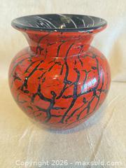 MaxSold Auction: Handcrafted Red & Black Glass Vase, 6.5" - Toronto (Ontario, Canada) SELLER MANAGED Downsizing Online Auction -  Weston Road (CONDO)