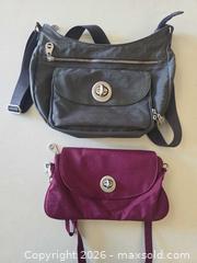 MaxSold Auction: Baggallini Lot of 2 Crossbody/Shoulder Bags Gray & Magenta - San Rafael (California, USA) PARTNER MANAGED Reseller Online Auction - Du Bois