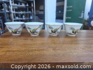MaxSold Auction: Japanese Porcelain Tea Cup Set of 4 with Bird Motif - San Rafael (California, USA) PARTNER MANAGED Reseller Online Auction - Du Bois