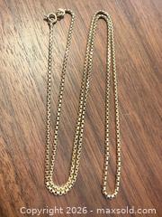 MaxSold Auction: 18K Yellow Gold Box-link chain - Ottawa (Ontario, Canada) PARTNER MANAGED Downsizing Online Auction - Lonsdale Road.
