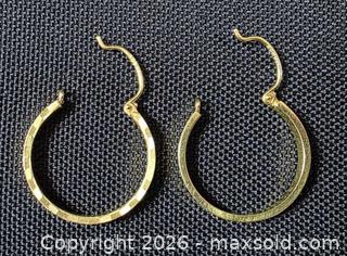 MaxSold Auction: Pair of 14K Yellow Gold Hoop Earrings - Ottawa (Ontario, Canada) PARTNER MANAGED Downsizing Online Auction - Lonsdale Road.