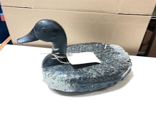 MaxSold Auction: Brant duck decoy- lot 983 - East Cocalico Township (Pennsylvania, USA) PARTNER MANAGED Estate Sale Online Auction - West Church Street