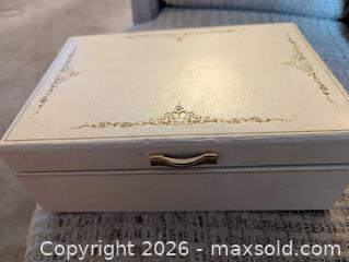MaxSold Auction: Costume jewelry  - Esquimalt (British Columbia, Canada) SELLER MANAGED Estate Sale Online Auction -  Constance Avenue
