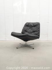 MaxSold Auction: Vintage 1960s MCM Mila Swivel Lounge Chair - Black Leather - Toronto (Ontario, Canada) PARTNER MANAGED Downsizing Online Auction - Esandar Drive (STORAGE)