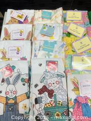 MaxSold Auction: Assorted Cotton Kitchen & Tea Towels – Seasonal Holiday Designs - Warwick (Rhode Island, USA) SELLER MANAGED Reseller Online Auction - Warwick Avenue