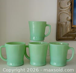 MaxSold Auction: Vintage Fire-King Jadeite D-Handle Mugs (B) - Newmarket (Ontario, Canada) SELLER MANAGED Downsizing Online Auction - Amberlee Court