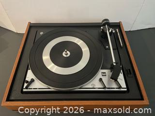 MaxSold Auction: Dual 1214 turntable with Shure cartridge  - Toronto (Ontario, Canada) SELLER MANAGED Reseller Online Auction -  Oakwood Avenue