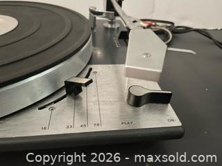 MaxSold Auction: Lenco B55 turntable - Toronto (Ontario, Canada) SELLER MANAGED Reseller Online Auction -  Oakwood Avenue