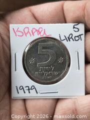 MaxSold Auction: 1979 Israel 5 Lirot (5 Lira) Cupronickel Coin 2x2 - South Frontenac (Ontario, Canada) SELLER MANAGED Downsizing Online Auction - Battersea Road