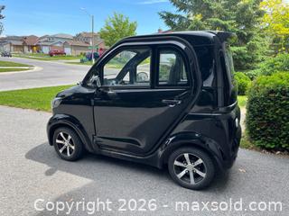 MaxSold Auction: Black EZ Rides Mobility Vehicle with Wanda 125/65-12 Tires VIN:HM5KE2Z00RA400209 - Kingston (Ontario, Canada) PARTNER MANAGED Downsizing Online Auction - Kingsdale Avenue
