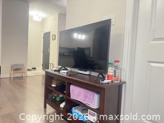 MaxSold Auction: SAMSUNG 43-inch LED SMART TV  - Oakville (Ontario, Canada) SELLER MANAGED Moving Online Auction - Georgian Drive (CONDO)