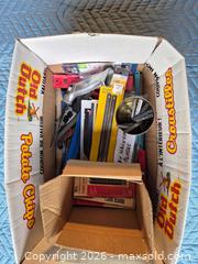 MaxSold Auction: Assorted Hacksaw, Saber & Coping Blades with Frames Lot - Victoria (British Columbia, Canada) SELLER MANAGED Downsizing Online Auction - Fulton Road Fulton Road
