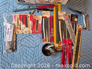 MaxSold Auction: Assorted Hacksaw, Saber & Coping Blades with Frames Lot - Victoria (British Columbia, Canada) SELLER MANAGED Downsizing Online Auction - Fulton Road Fulton Road