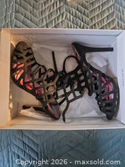 MaxSold Auction: Madden Girl Strappy Peep-Toe Ankle Strap Heels, Size 6.5 - Victoria (British Columbia, Canada) SELLER MANAGED Downsizing Online Auction - Fulton Road Fulton Road