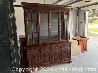 MaxSold Auction: Hutch - Ottawa (Ontario, Canada) SELLER MANAGED Downsizing Online Auction - Autumn Ridge Drive
