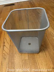 MaxSold Auction: Metal mesh garbage can - Ottawa (Ontario, Canada) SELLER MANAGED Downsizing Online Auction - Autumn Ridge Drive