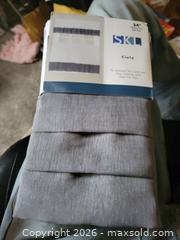 MaxSold Auction: New Window Covering Curtains - East Zorra-Tavistock (Ontario, Canada) SELLER MANAGED Downsizing Online Auction - Highway 59 (Hidden Valley Estates)
