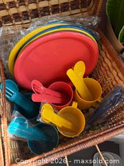 MaxSold Auction: Wicker Picnic Basket with Mixed-Material Dish Set - Hamilton (Ontario, Canada) SELLER MANAGED Reseller Online Auction - Kensington Avenue North