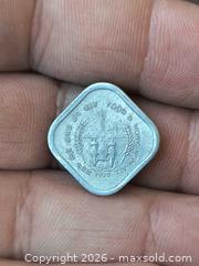 MaxSold Auction: 1976 India 5 Paise Aluminum Square Coin - South Frontenac (Ontario, Canada) SELLER MANAGED Downsizing Online Auction - Battersea Road