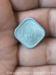 MaxSold Auction: 1976 India 5 Paise Aluminum Square Coin - South Frontenac (Ontario, Canada) SELLER MANAGED Downsizing Online Auction - Battersea Road