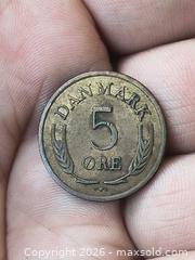 MaxSold Auction: Denmark 5 øre 1966 Bronze/Copper Alloy Coin - South Frontenac (Ontario, Canada) SELLER MANAGED Downsizing Online Auction - Battersea Road