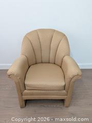 MaxSold Auction: Beige Patterned Upholstered Barrel Back Accent Chair - Cobourg (Ontario, Canada) SELLER MANAGED Downsizing Online Auction - Division Street