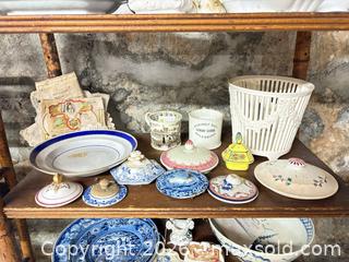 MaxSold Auction: Assorted Ceramics & Porcelain Mixed Lot — Transferware & Majolica B - Duxbury (Massachusetts, USA) PARTNER MANAGED Downsizing Online Auction - King Caesar Road