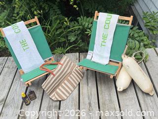 MaxSold Auction: Byer (The Maine Lounger) Beach/Deck Chairs with Accessories B - Duxbury (Massachusetts, USA) PARTNER MANAGED Downsizing Online Auction - King Caesar Road