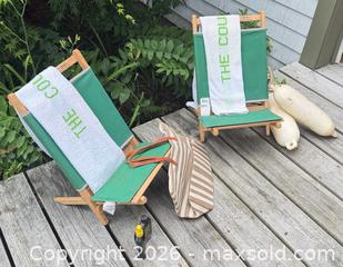 MaxSold Auction: Byer (The Maine Lounger) Beach/Deck Chairs with Accessories B - Duxbury (Massachusetts, USA) PARTNER MANAGED Downsizing Online Auction - King Caesar Road