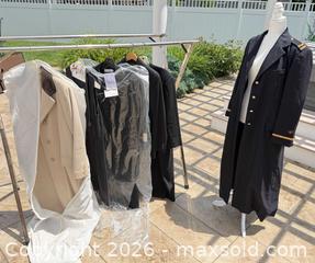 MaxSold Auction: Lot of 3-4 Coats and Jackets — Calvin Klein & Others A - Duxbury (Massachusetts, USA) PARTNER MANAGED Downsizing Online Auction - King Caesar Road
