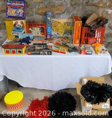 MaxSold Auction: Mixed Vintage Toys & Games Lot – LEGO, Board Games, Instruments B - Duxbury (Massachusetts, USA) PARTNER MANAGED Downsizing Online Auction - King Caesar Road