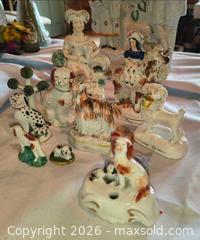 MaxSold Auction: Staffordshire-Style Porcelain & Earthenware Miniature Figurines B - Duxbury (Massachusetts, USA) PARTNER MANAGED Downsizing Online Auction - King Caesar Road