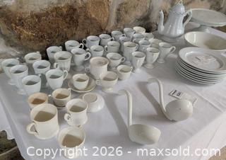 MaxSold Auction: Vintage Wedgwood & Elsmore & Forster White Ironstone/Porcelain Lot B - Duxbury (Massachusetts, USA) PARTNER MANAGED Downsizing Online Auction - King Caesar Road