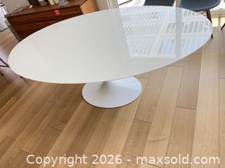 MaxSold Auction: Knoll / KnollStudio Eero Saarinen Oval Dining Table, White - Encinitas (California, USA) SELLER MANAGED Downsizing Online Auction - Hymettus Avenue
