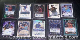 MaxSold Auction: Lot of 20 Baseball Trading Cards with Autographs & Refractors - Buena Park (California, USA) SELLER MANAGED Moving Online Auction - Melrose Street