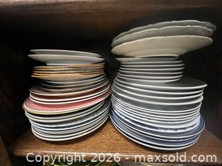 MaxSold Auction: Lot of 49 Assorted Medium/Large Porcelain Plates  - Los Angeles (California, USA) SUPER SHORT NOTICE SELLER MANAGED Charity/Fundraising Online Auction - Vanowen Street