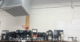 MaxSold Auction: Lot of 9 Assorted Coffee Makers & 2 Coffee Pots-Different Styles - Los Angeles (California, USA) SUPER SHORT NOTICE SELLER MANAGED Charity/Fundraising Online Auction - Vanowen Street