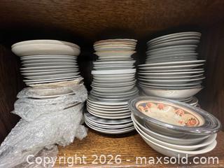 MaxSold Auction: Lot of Many Assorted Small Porcelain Plates-Some Vintage  - Los Angeles (California, USA) SUPER SHORT NOTICE SELLER MANAGED Charity/Fundraising Online Auction - Vanowen Street