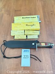 MaxSold Auction: Frost Cutlery Knife Lot — Fixed Blades, Folders & Sheaths - San Jose (California, USA) PARTNER MANAGED Estate Sale Online Auction - Tuscarora Drive