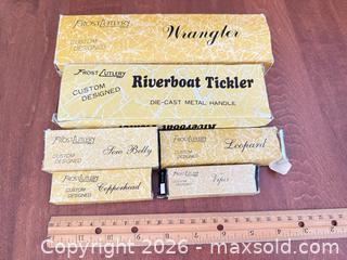 MaxSold Auction: Frost Cutlery Knife Lot — Fixed Blades, Folders & Sheaths - San Jose (California, USA) PARTNER MANAGED Estate Sale Online Auction - Tuscarora Drive