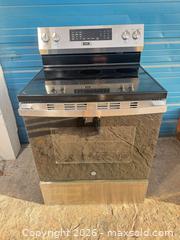 MaxSold Auction: GE ceramic top stove - Cocoa (Florida, USA) SELLER MANAGED Estate Sale Online Auction - Broadcast Court