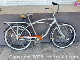 MaxSold Auction: Schwinn Beach cruiser bicycle - Cocoa (Florida, USA) SELLER MANAGED Estate Sale Online Auction - Broadcast Court