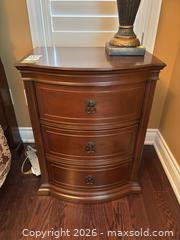 MaxSold Auction: Matching Pair of Nightstands D - Oakville (Ontario, Canada) Moving Online Auction - Ribble Crescent