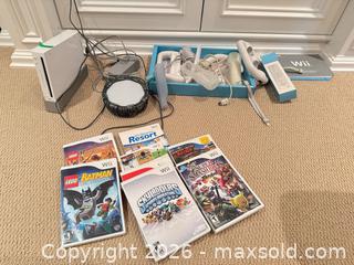 MaxSold Auction: Nintendo Wii (Original) Console Bundle B - Oakville (Ontario, Canada) Moving Online Auction - Ribble Crescent