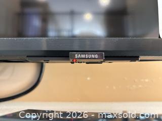 MaxSold Auction: Samsung 58" TV C - Oakville (Ontario, Canada) Moving Online Auction - Ribble Crescent