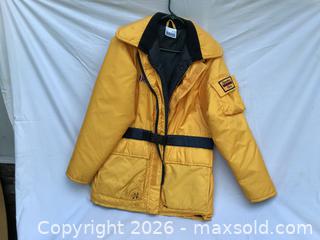 MaxSold Auction: Mustang Marine Wear Flotation Jacket - Saanich (British Columbia, Canada) SELLER MANAGED Downsizing Online Auction - Carey Road