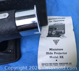MaxSold Auction: Vintage SVE Model RK Slide Projector - 115V 100W - Saanich (British Columbia, Canada) SELLER MANAGED Downsizing Online Auction - Carey Road